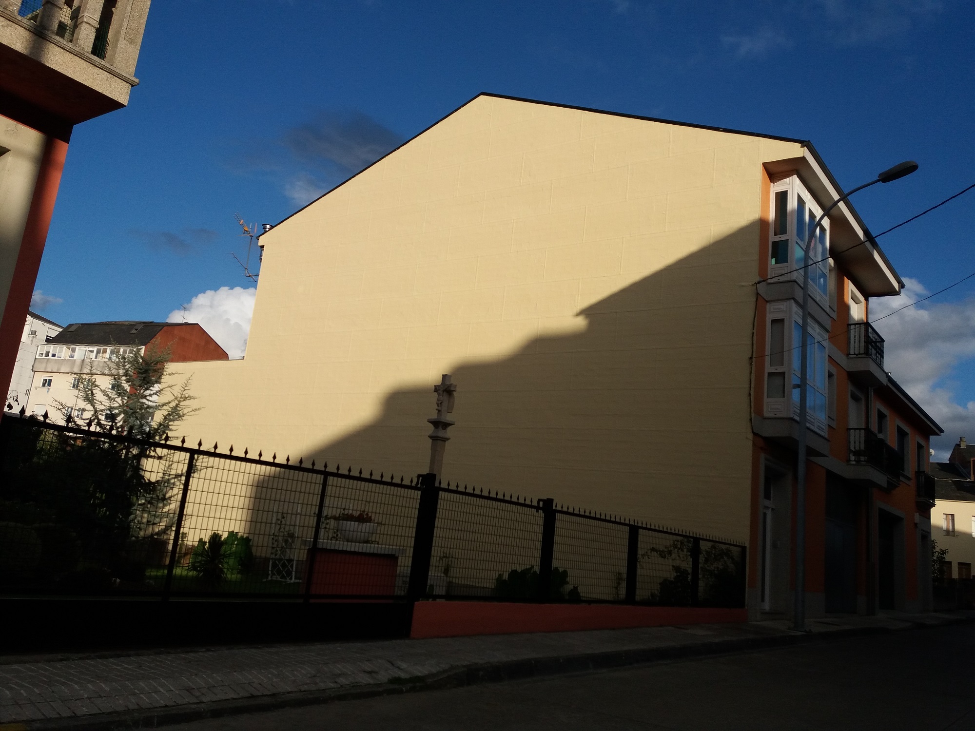 medianera_asf_alu-3 Medianera asfáltica aluminio